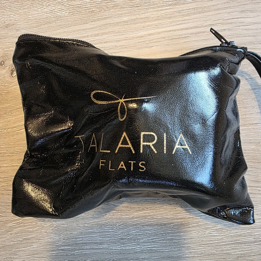 Talaria Foldable Premium Flats Black Size 6/7 Small